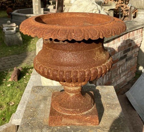 Amphore aus gusseisen vase - amphore,